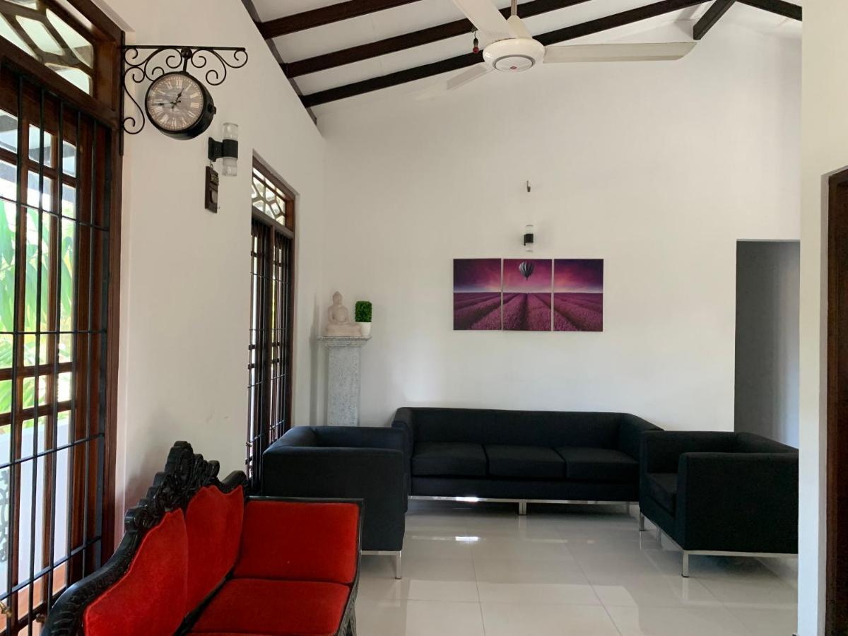 Tranquil Private Villa Near Bentota Beach Exteriör bild