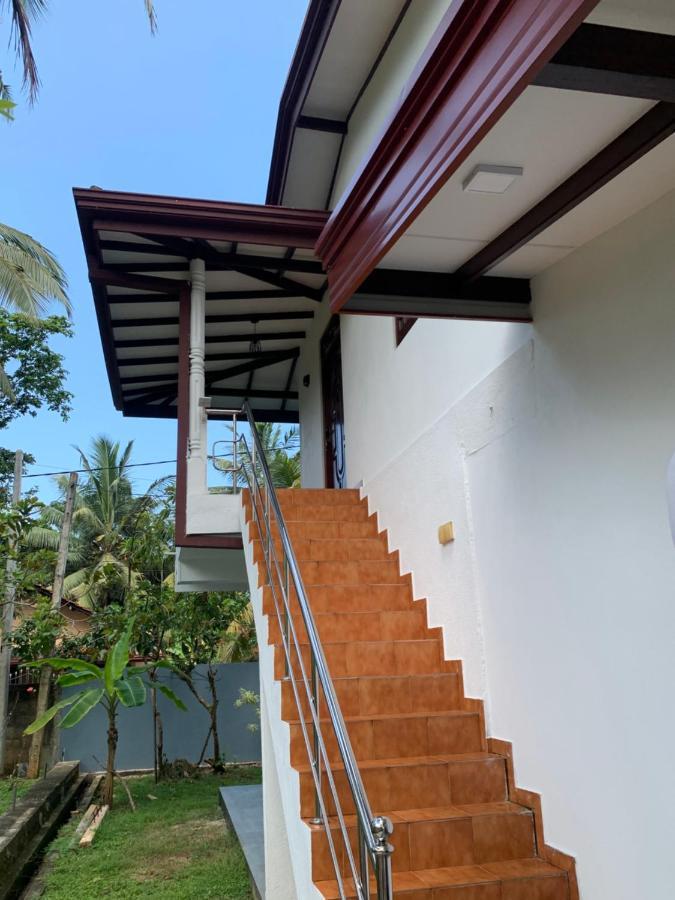 Tranquil Private Villa Near Bentota Beach Exteriör bild